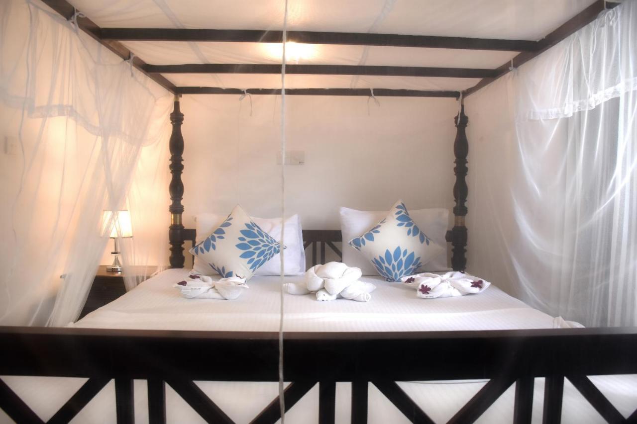 Villa De White Sambur Hikkaduwa Luaran gambar