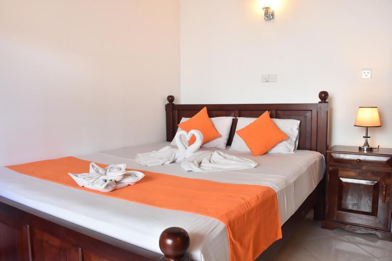 Villa De White Sambur Hikkaduwa Luaran gambar