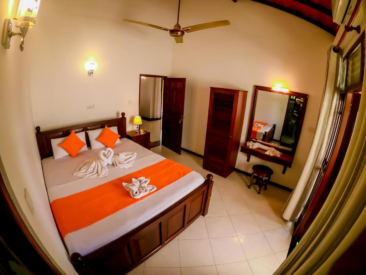Villa De White Sambur Hikkaduwa Luaran gambar