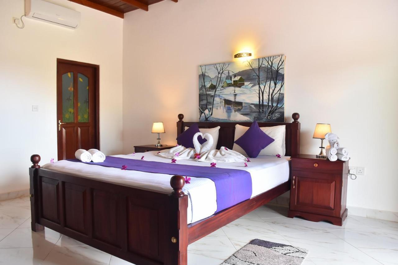 Villa De White Sambur Hikkaduwa Luaran gambar