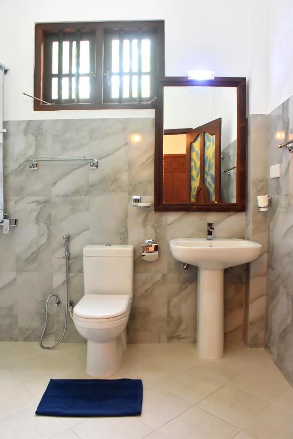 Villa De White Sambur Hikkaduwa Luaran gambar