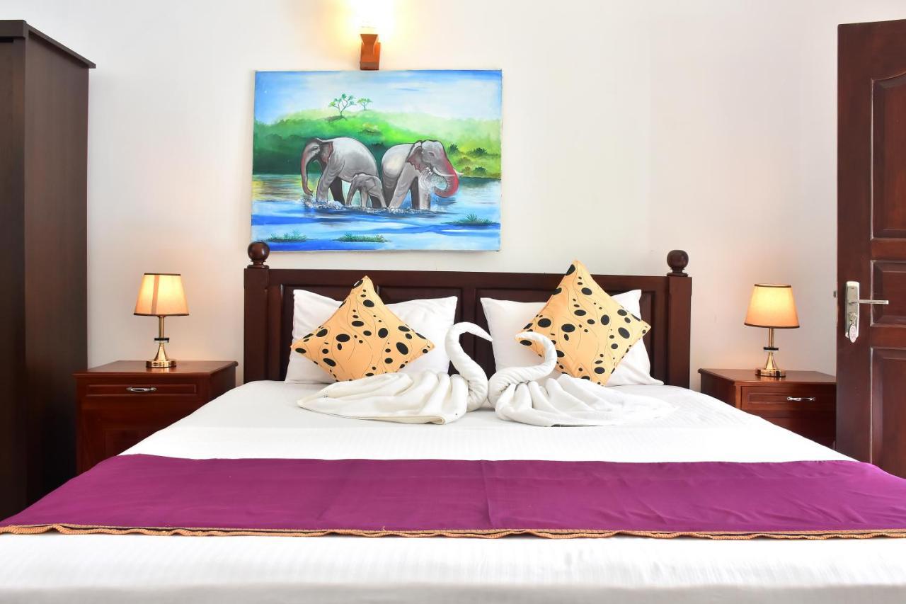 Villa De White Sambur Hikkaduwa Luaran gambar